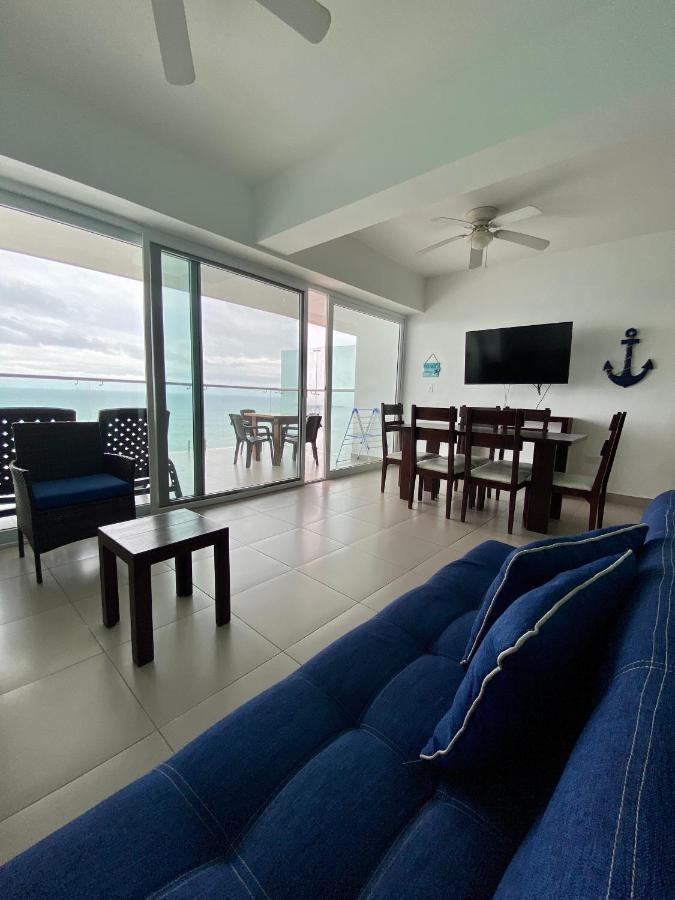 Apartment Departamentos Frente Al Mar En Playa Azul-tonsupa *