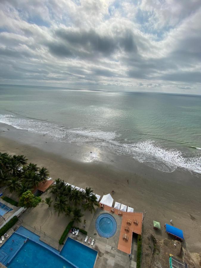 Departamentos Frente Al Mar En Playa Azul-tonsupa Apartamento *