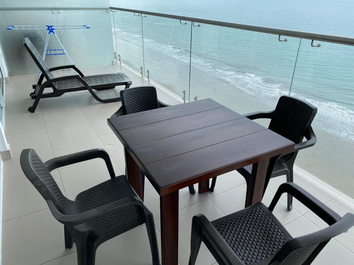 Apartamento Departamentos Frente Al Mar En Playa Azul-tonsupa *