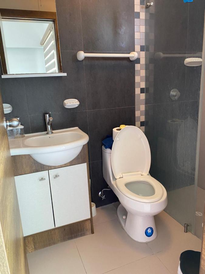 Apartamento Departamentos Frente Al Mar En Playa Azul-tonsupa *