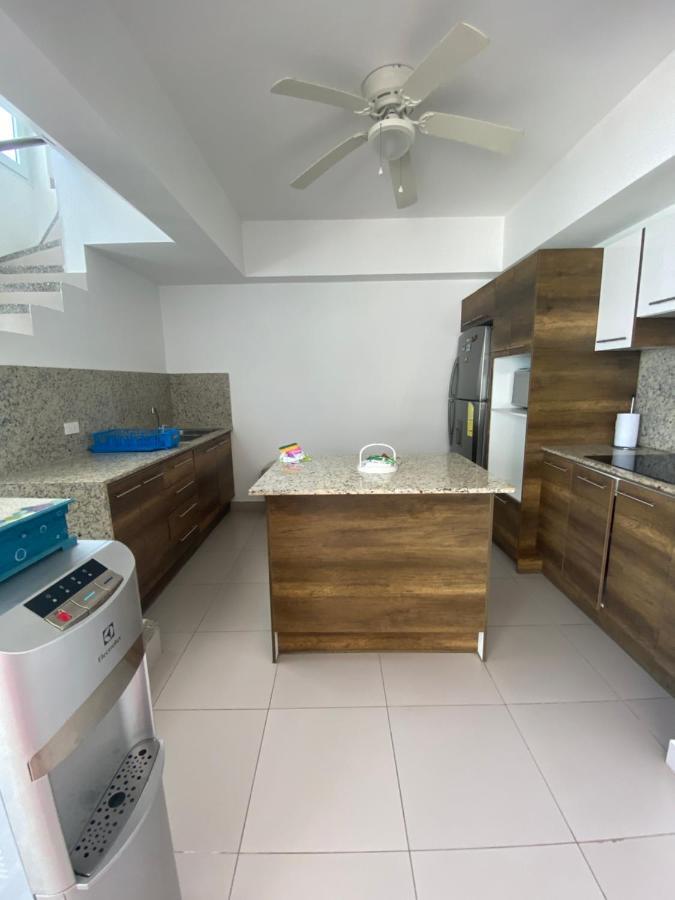 Departamentos Frente Al Mar En Playa Azul-tonsupa Apartamento